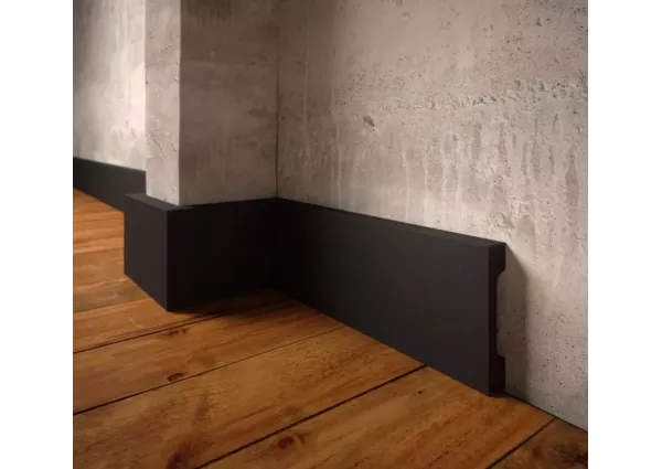 CREATIVA listwa przypodłogowa LPC-29 RAL9005 czarna