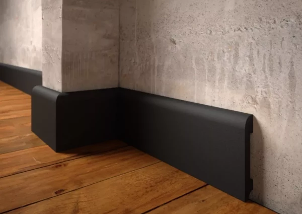 CREATIVA LPC-11 RAL9005 - czarna listwa przypodłogowa