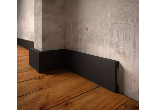 CREATIVA listwa przypodłogowa LPC-23 RAL9005 czarna